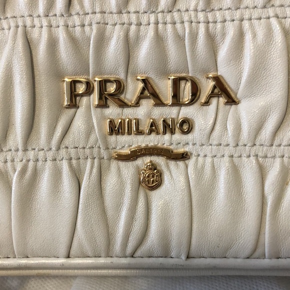 Prada Pattina crossbody bag - Picture 3 of 16